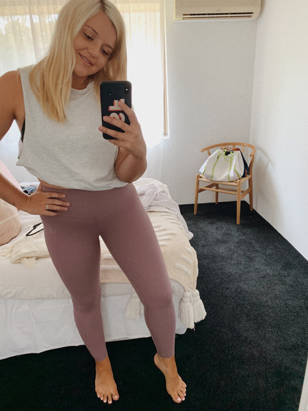 MAUVE CELINE  // HIGH WAIST ACTIVE LEGGINGS